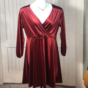 OLD NAVY BURGUNDY VELVET DRESS SIZE LARGE